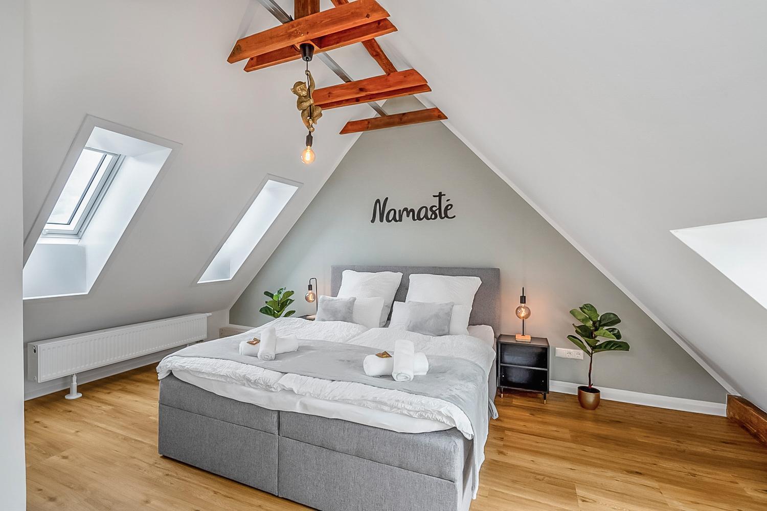 Namaste Homes - Ferienwohnung Mit Dachterrasse Бад-Виндсхайм Экстерьер фото
